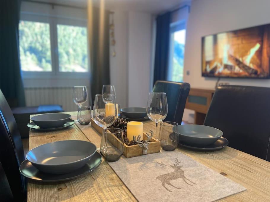 Iconic - A Pie De Pistas En 1 Minuto - Terraza Con Vistas Al Valle Arinsal - Parking Gratis L By Bonesvacances Exterior photo