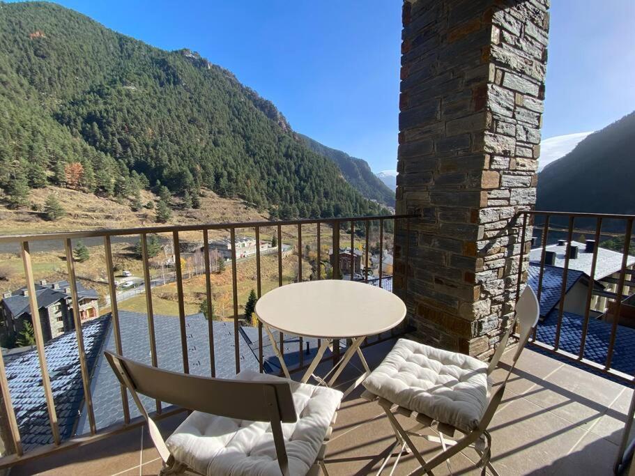 Iconic - A Pie De Pistas En 1 Minuto - Terraza Con Vistas Al Valle Arinsal - Parking Gratis L By Bonesvacances Exterior photo