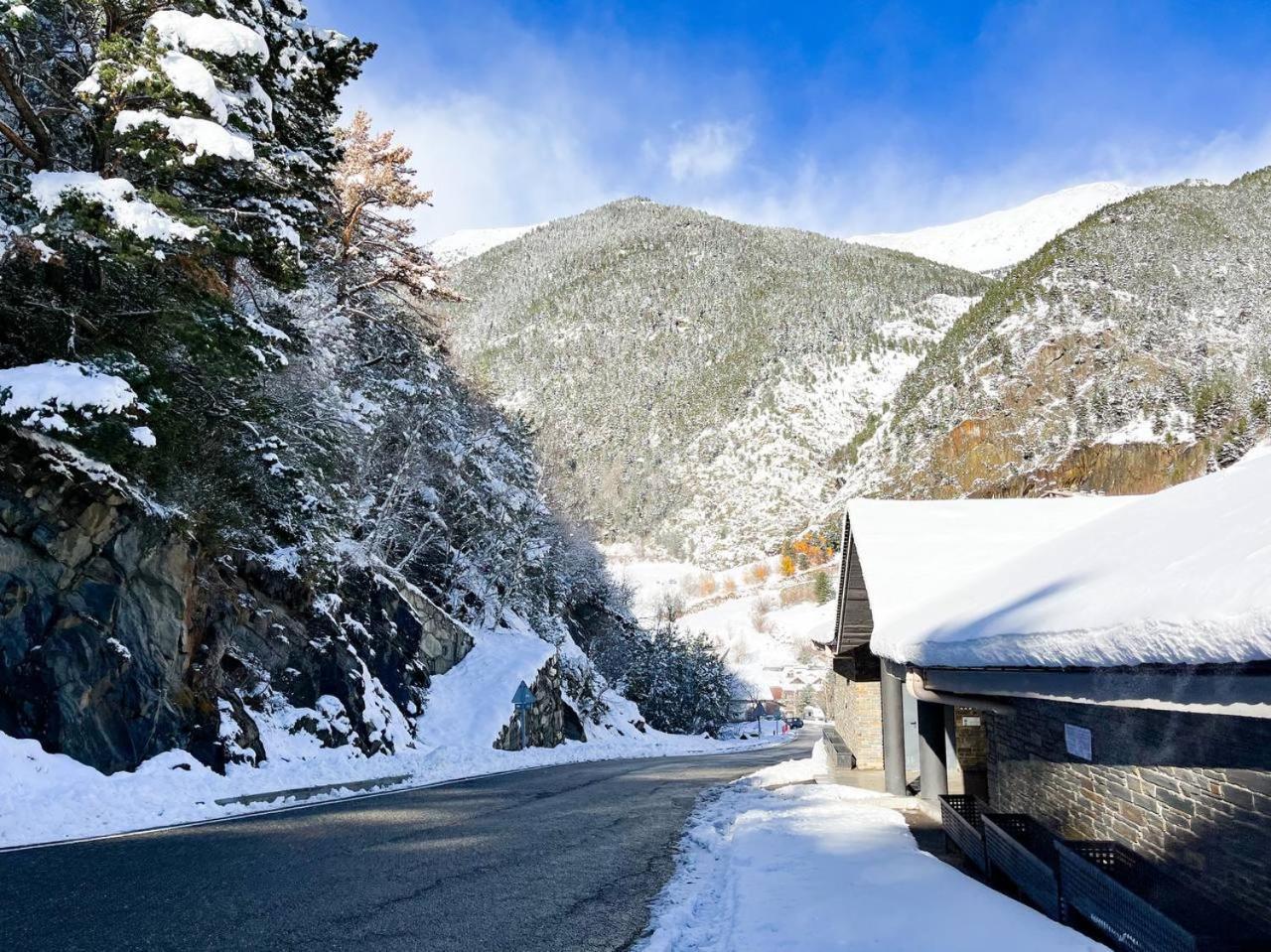 Iconic - A Pie De Pistas En 1 Minuto - Terraza Con Vistas Al Valle Arinsal - Parking Gratis L By Bonesvacances Exterior photo